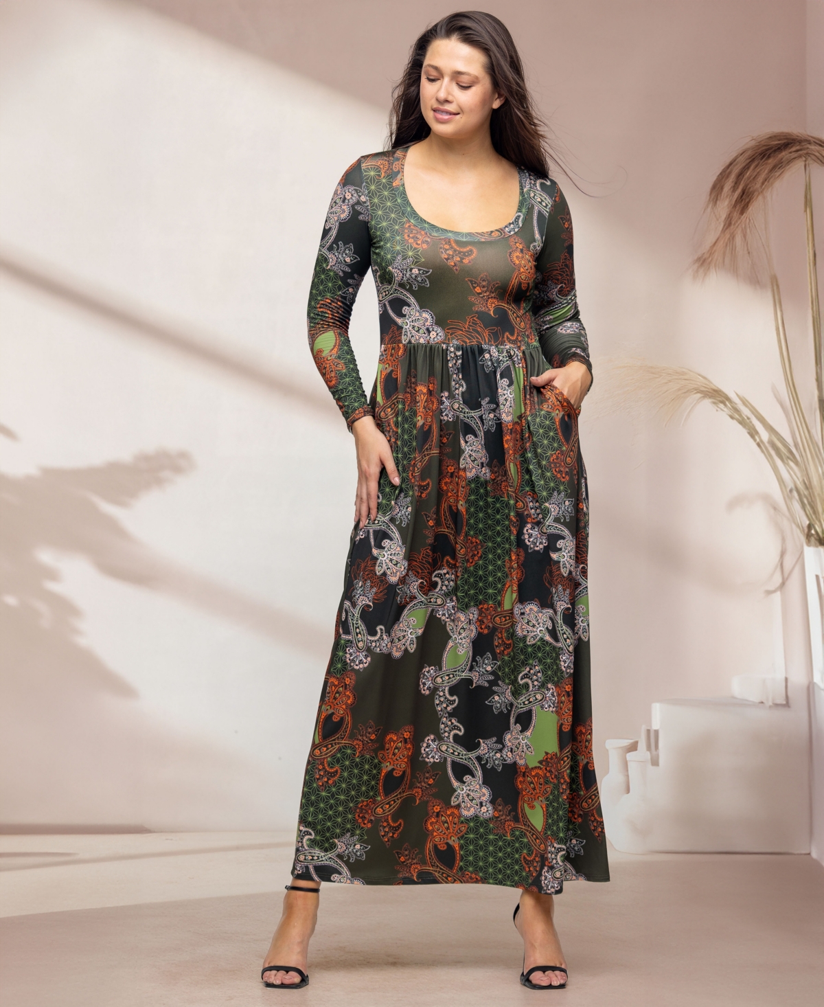 24seven Comfort Apparel Women's Green Long Sleeve Empire Waist Pocket Maxi Dress