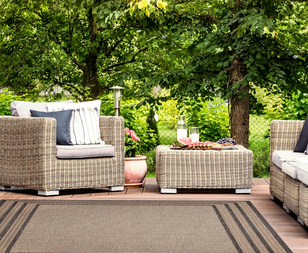 Liora Manne Monaco Striped Border 7'10"x9'10" Area Rug In Taupe