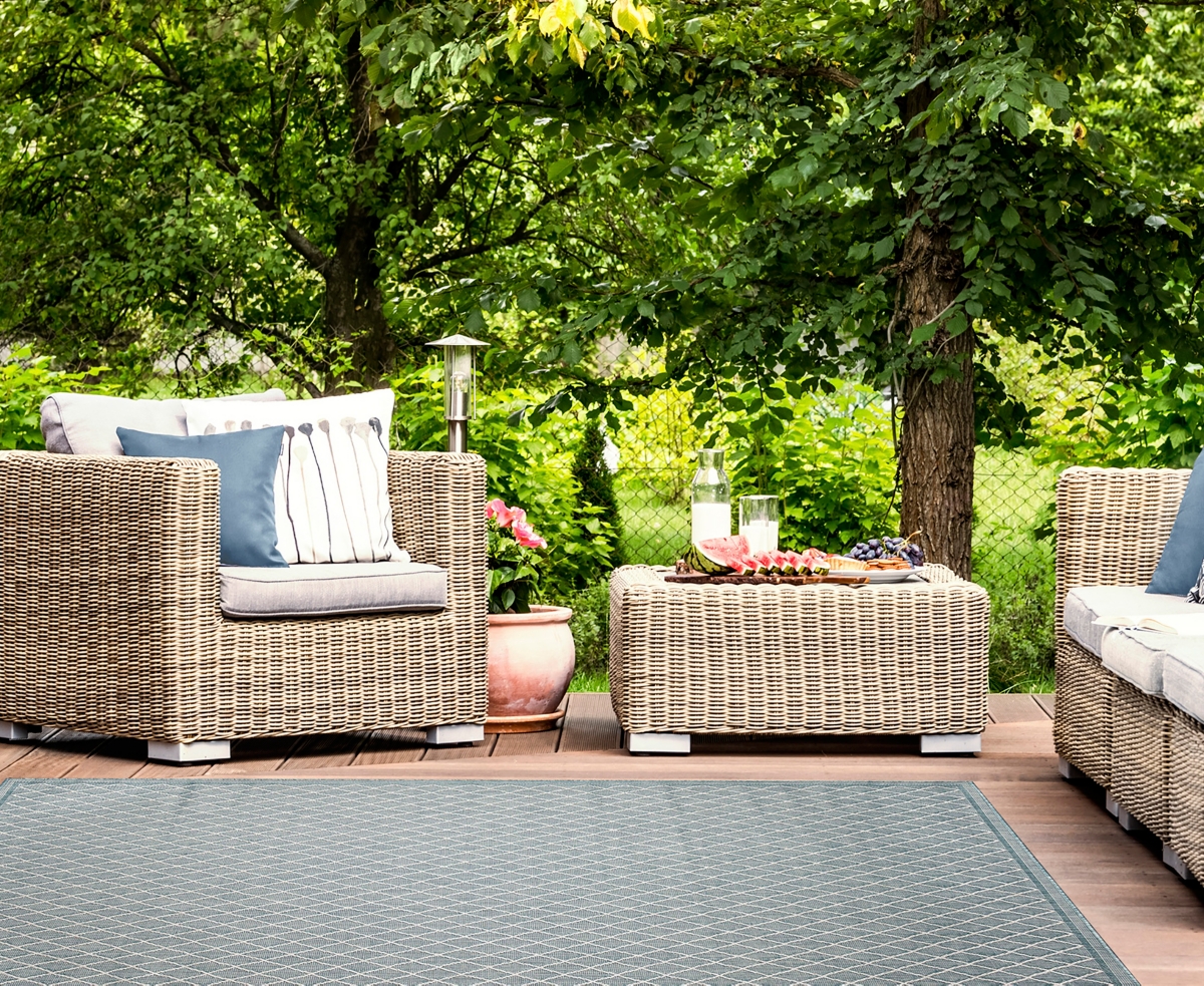Liora Manne Carmel Diamonds 7'10"x9'10" Area Rug In Aqua