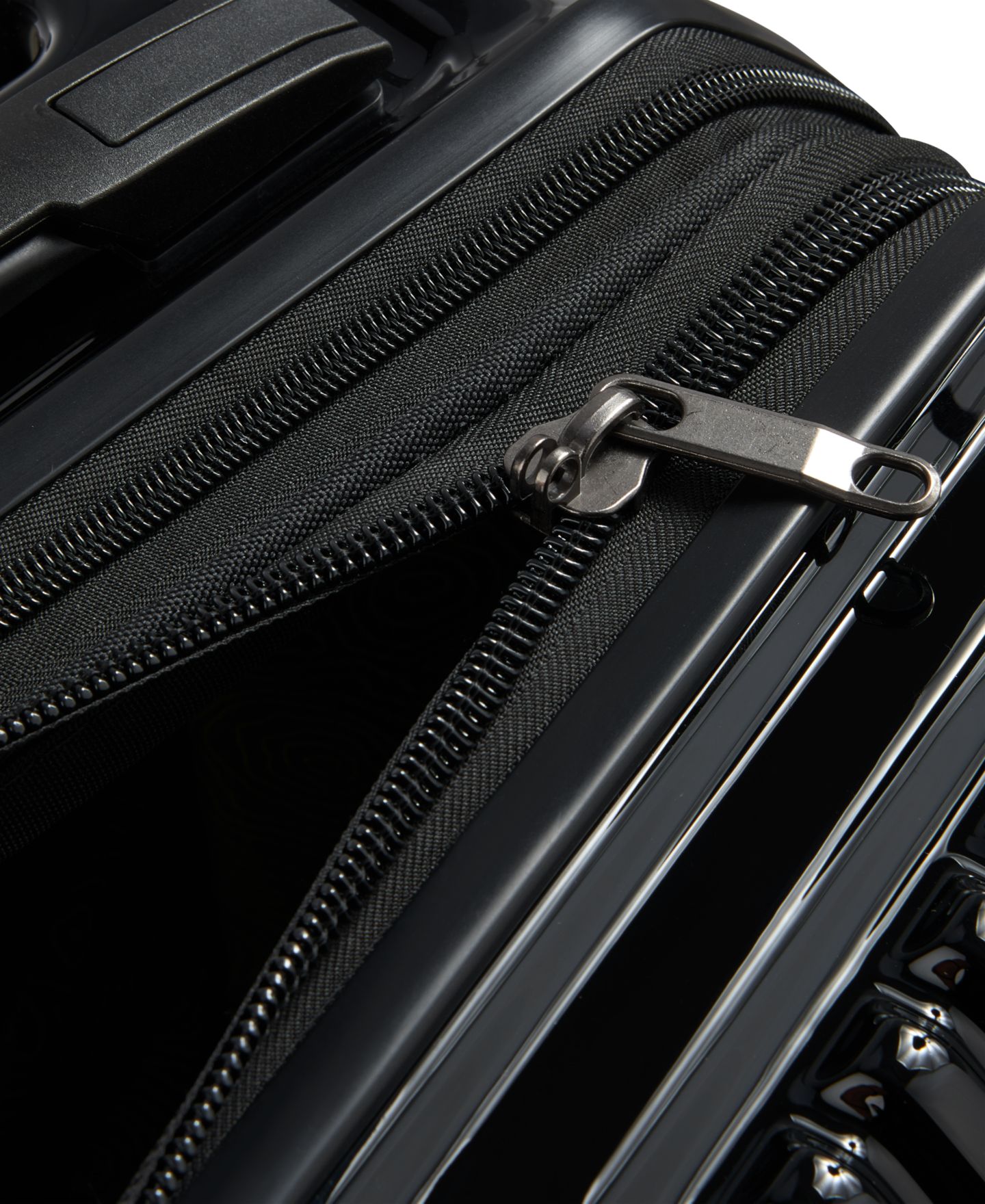 Чемодан Jeep JH003B 21" Expandable 2-Wheel Carry-On, цвет: Чёрный — фото 12