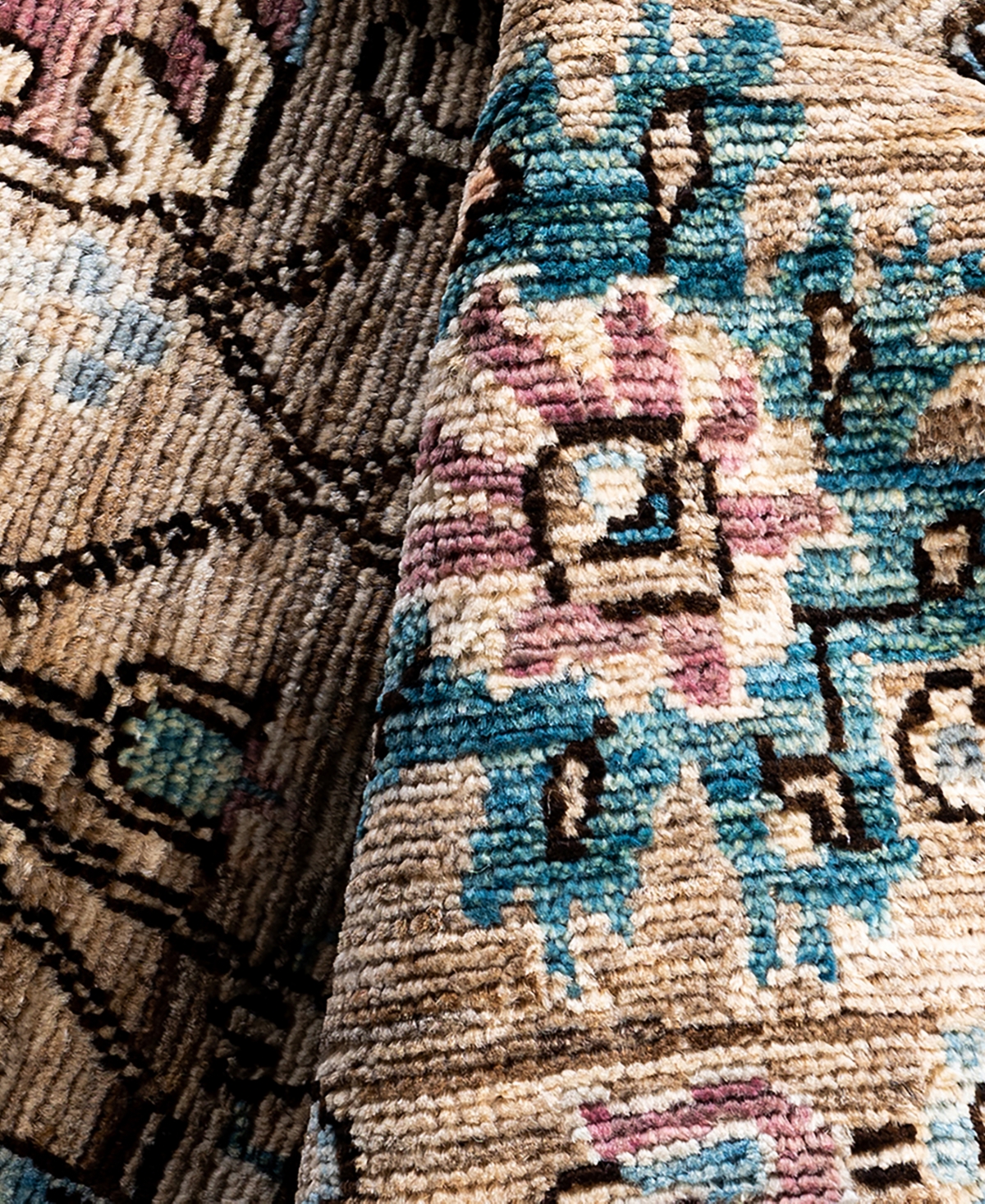 ADORN HAND WOVEN RUGS SERAPI M1993 4'1"X6' AREA RUG 