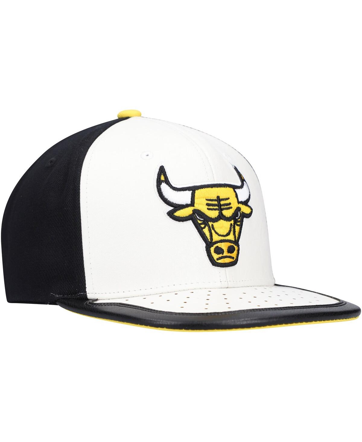 Mitchell & Ness Men's White/yellow Chicago Bulls Day One Snapback Hat In White,yellow
