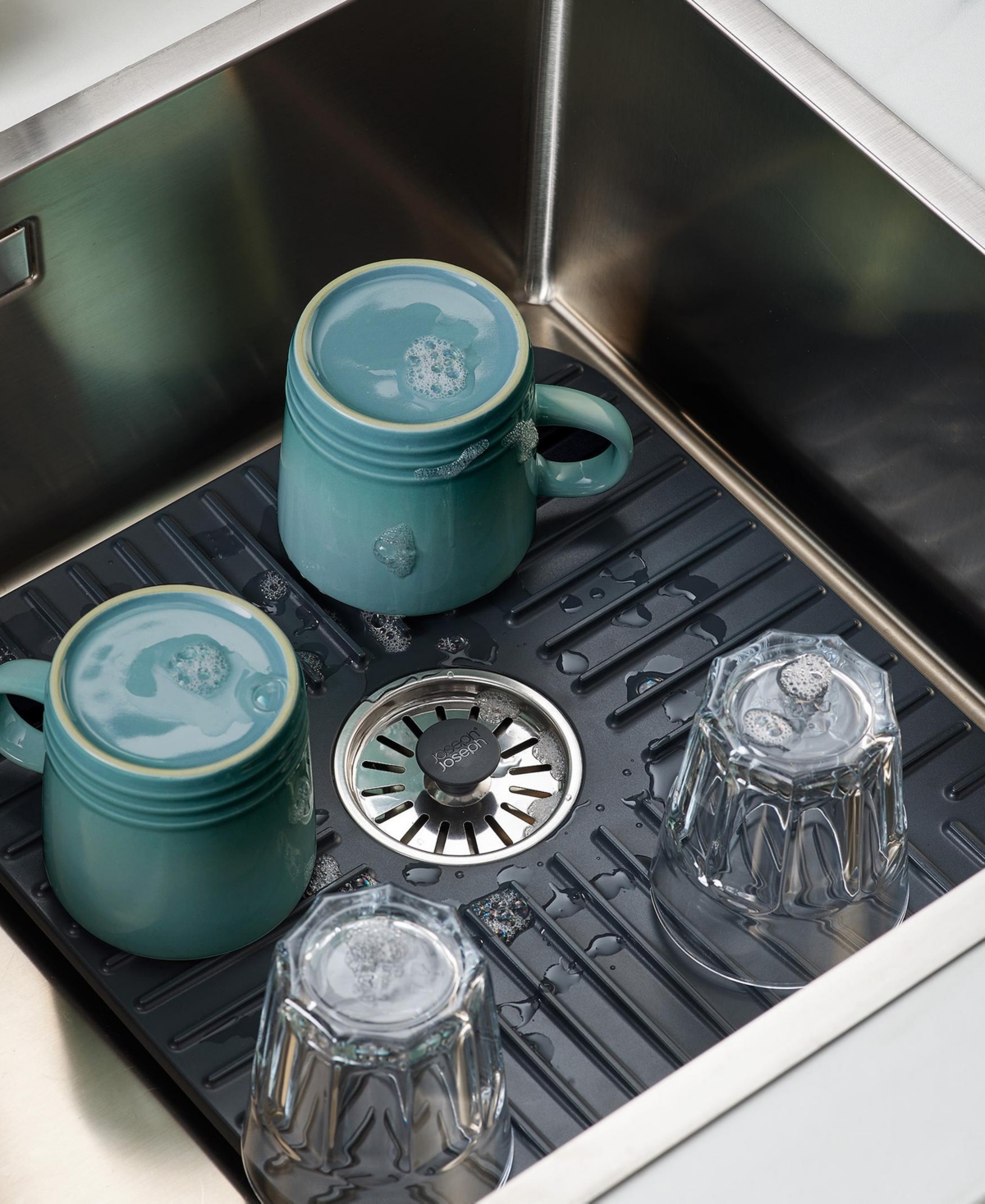 Joseph Joseph Sinkshield Sink Protecting Mat With Draining Plug In Grey