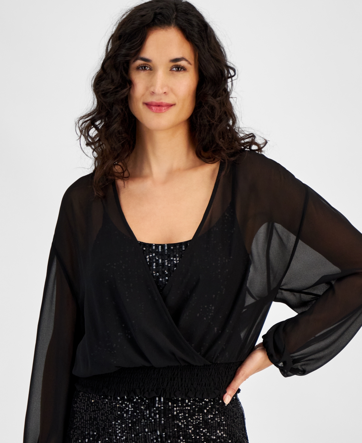 VINCE CAMUTO WOMEN'S OVERLAPPING SEQUIN LONG-SLEEVE TOP 