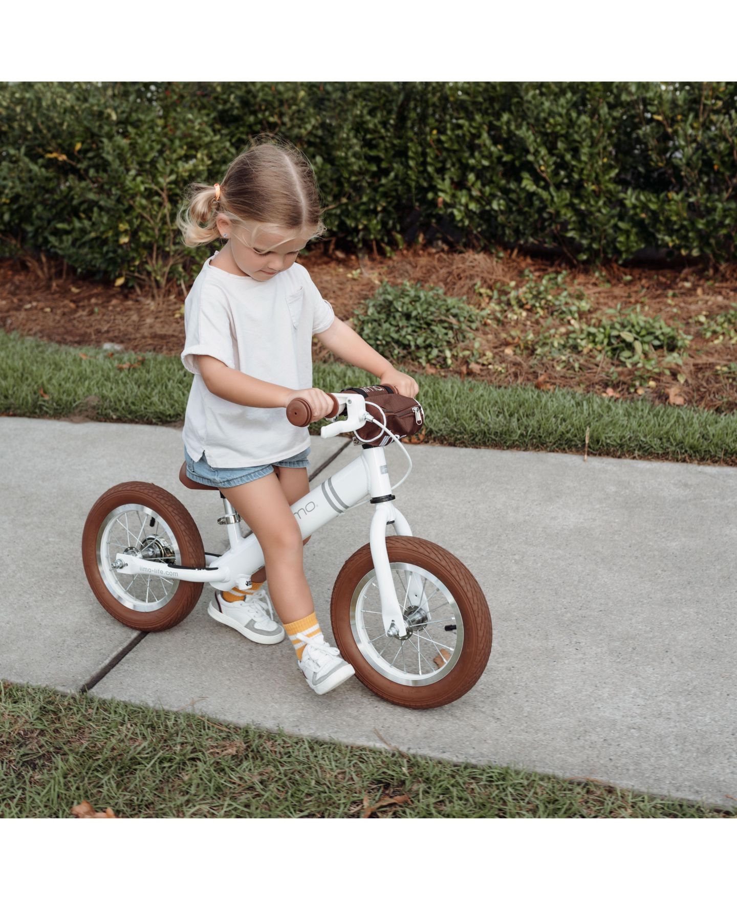 Детская игрушка IIMO 12" Alloy Balance Bike with Rear Wheel Brake, от 2 лет, цвет: Белый — фото 8