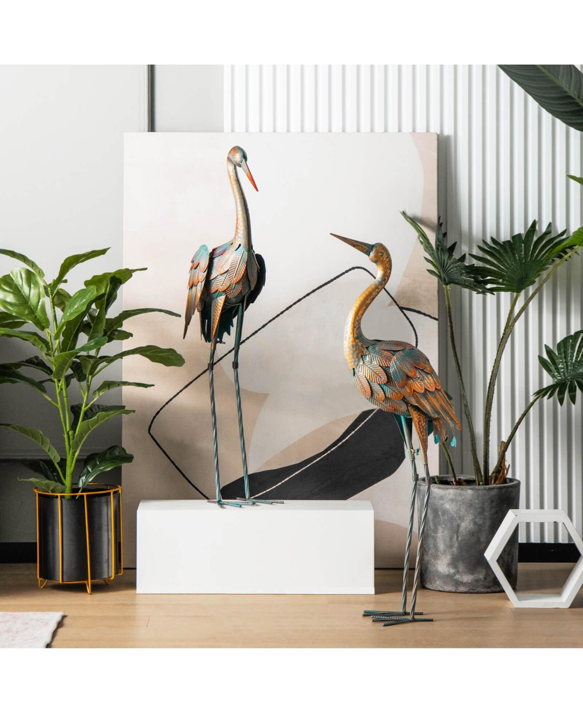 Skonyon Set of 2 Crane Garden Statues Standing Metal Crane Sculptures Bird