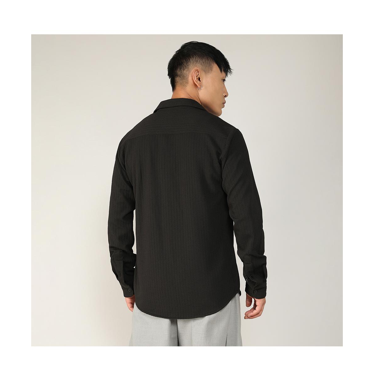 Campus Sutra Men's OnyxStripe-Creased Shirt - Black