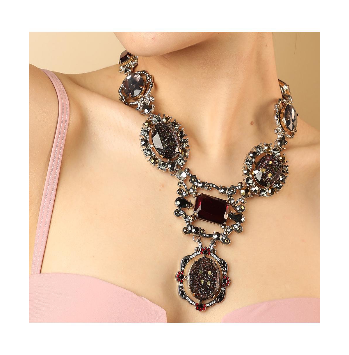 Sohi Women's Ethnic Statement Necklace In Red
