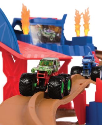 Monster Jam Supercharge Speedway Playset