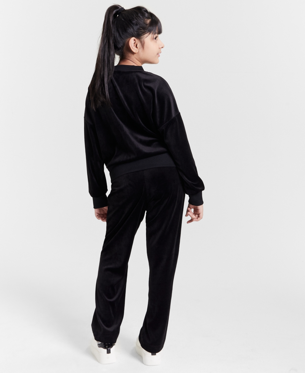 Calvin Klein Performance Big Girls Luxe Velour Sweatshirt