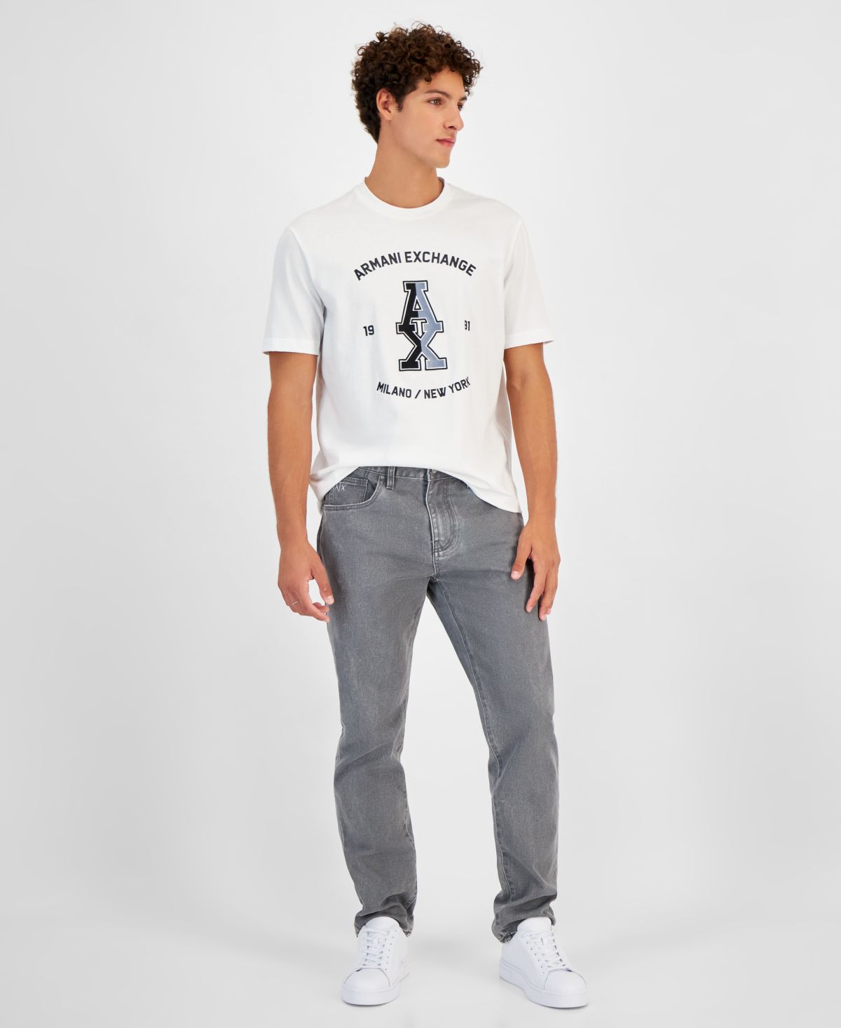 Мужские приталенные легкие джинсы-стрейч после стирки