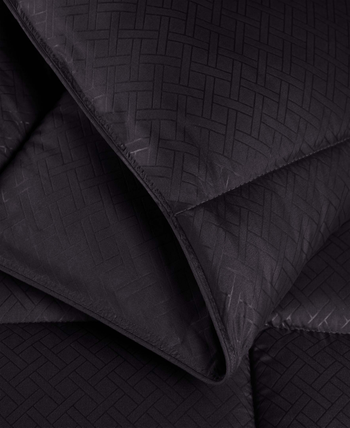 Superior Monochrome Basketweave Plush Microfiber Down Alternative Comforter, King In Black
