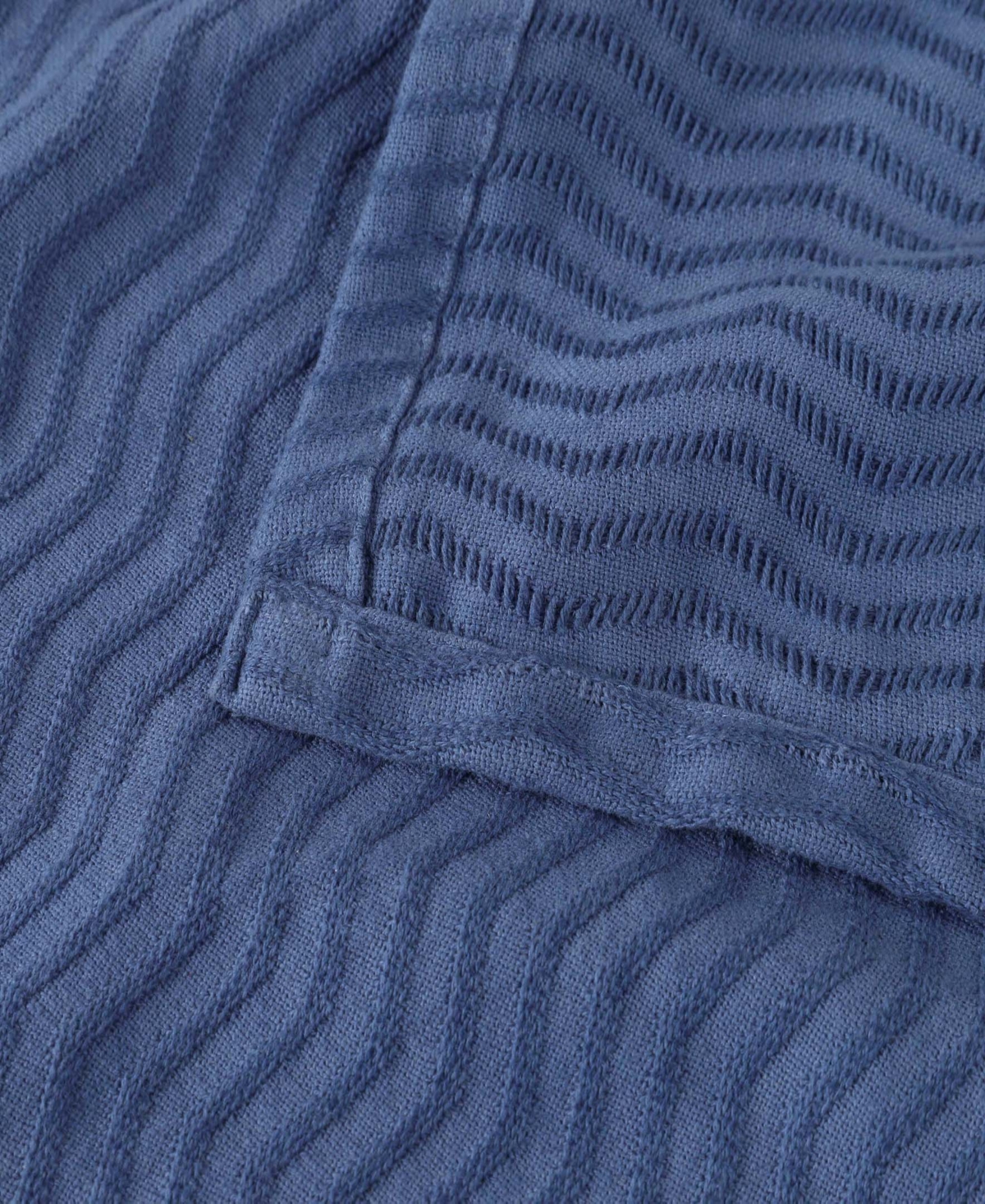 Superior Jena Cotton Textured Chevron Lightweight Woven Blanket, California King In Merritt Blue