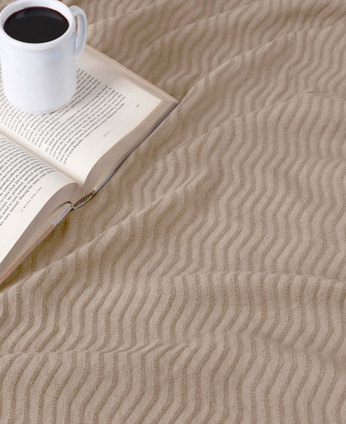 Superior Jena Cotton Textured Chevron Lightweight Woven Blanket, Twin In Khaki
