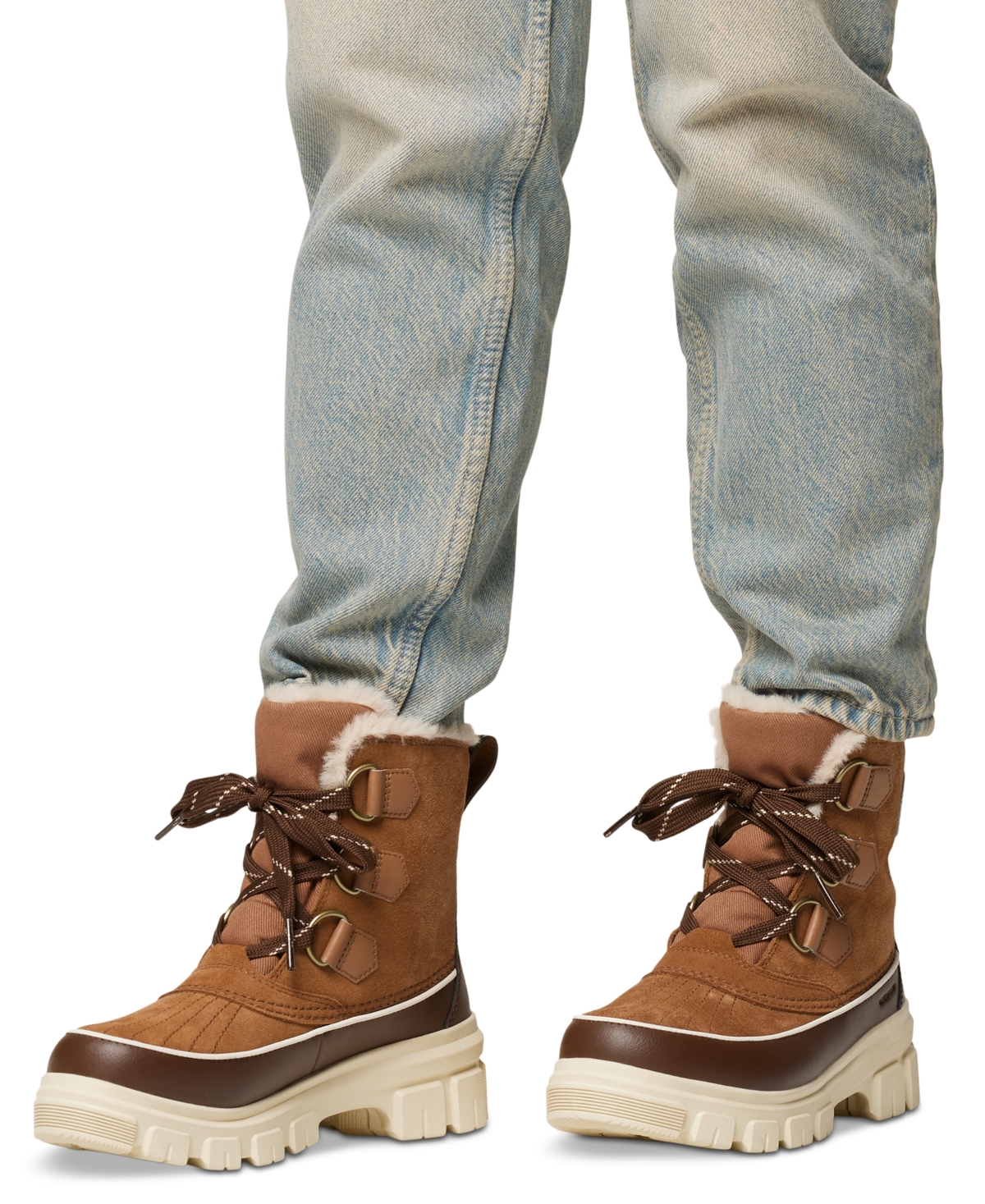 Sorel Tivoli Iv Boots In Velvet Tan
