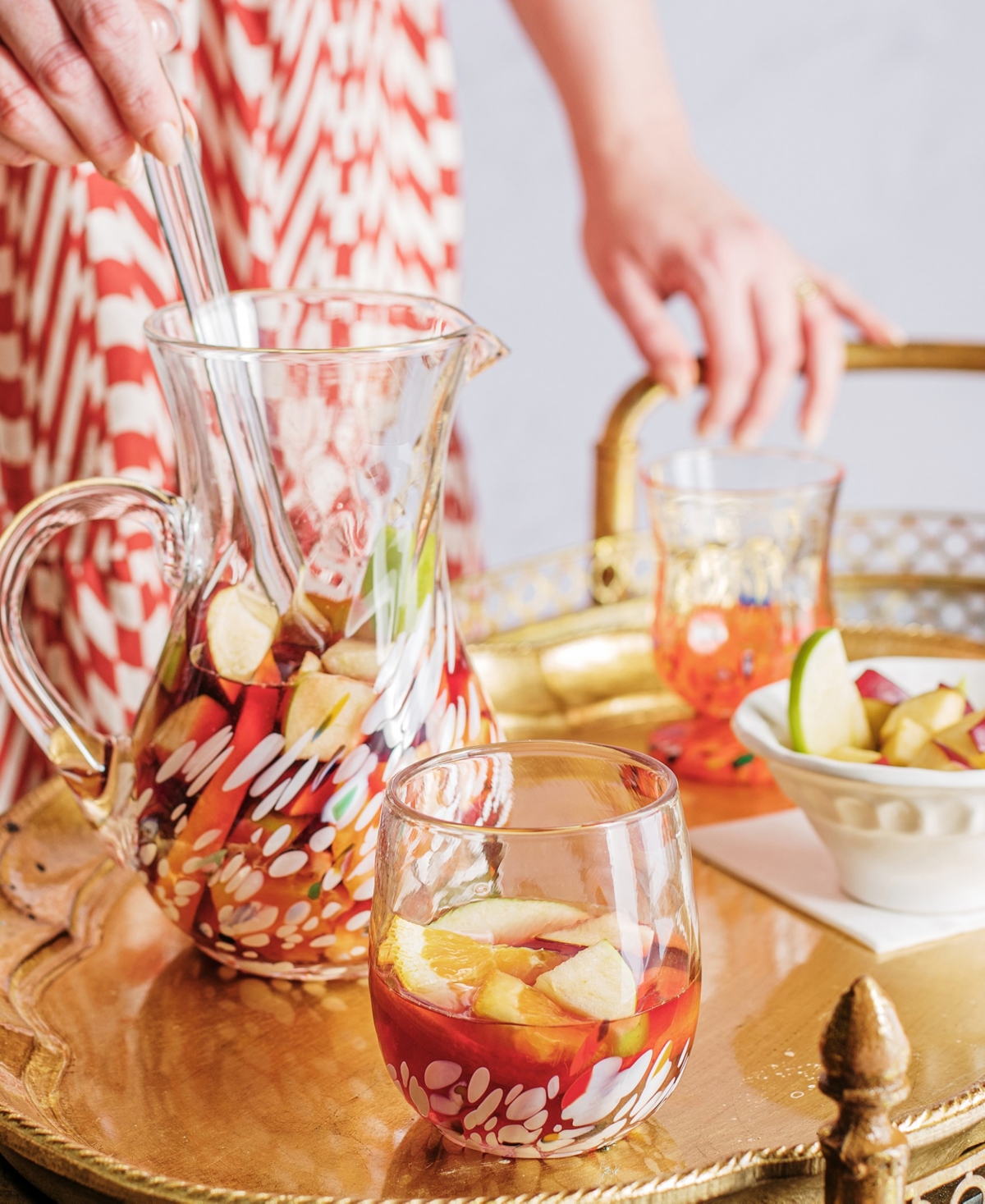 Vietri Chiara Pitcher And Stirrer Set In White