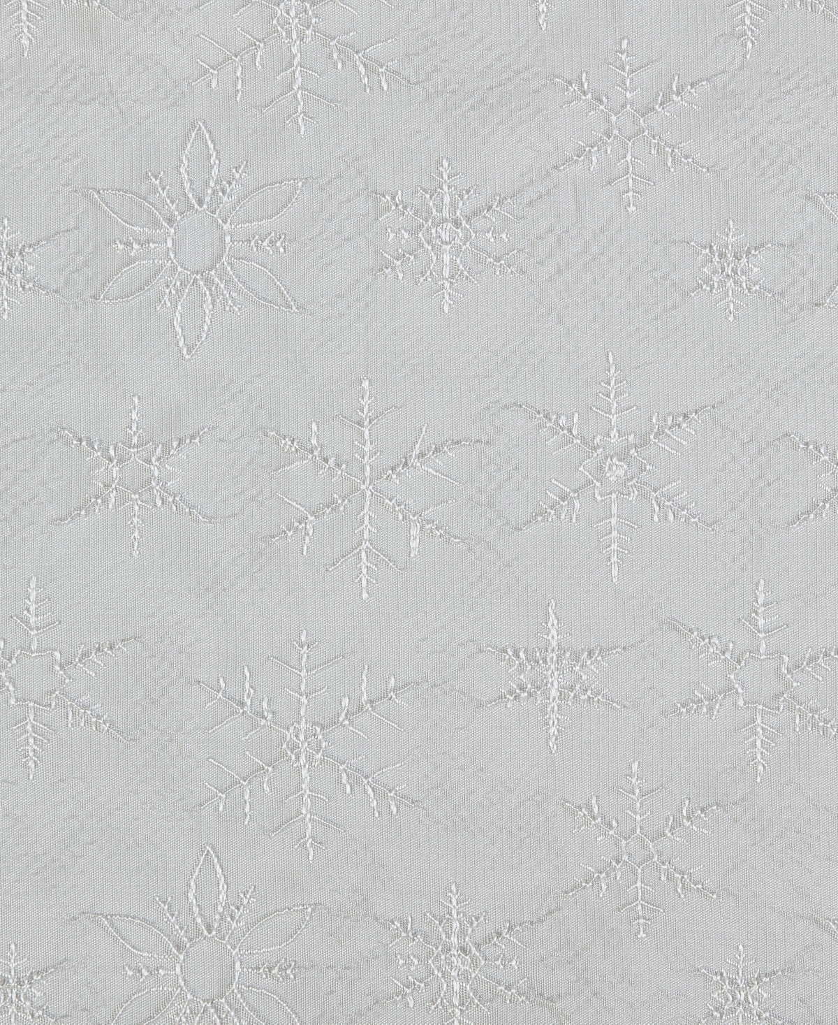Laura Ashley Raised Woven Tablecloth, 60" X 102" In Snowflake