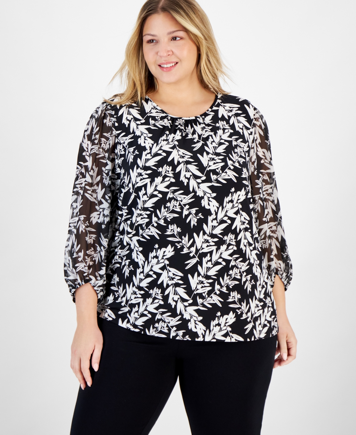 Plus Size Leaf-Print Shirred-Neck Blouse - Black/vanilla Ice