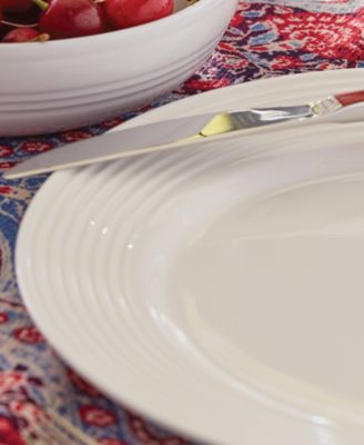 Tin Can Alley 7 Degree Dinner Plates, Set of 4