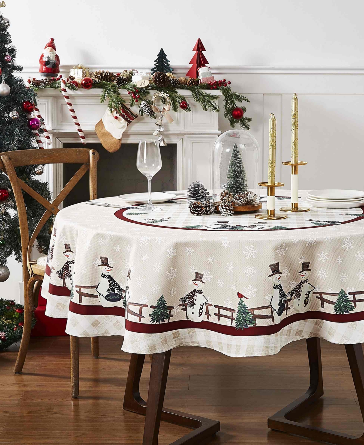 Avanti Country Snowmanâ Polyester Tablecloth, 70" Round In Multi Color
