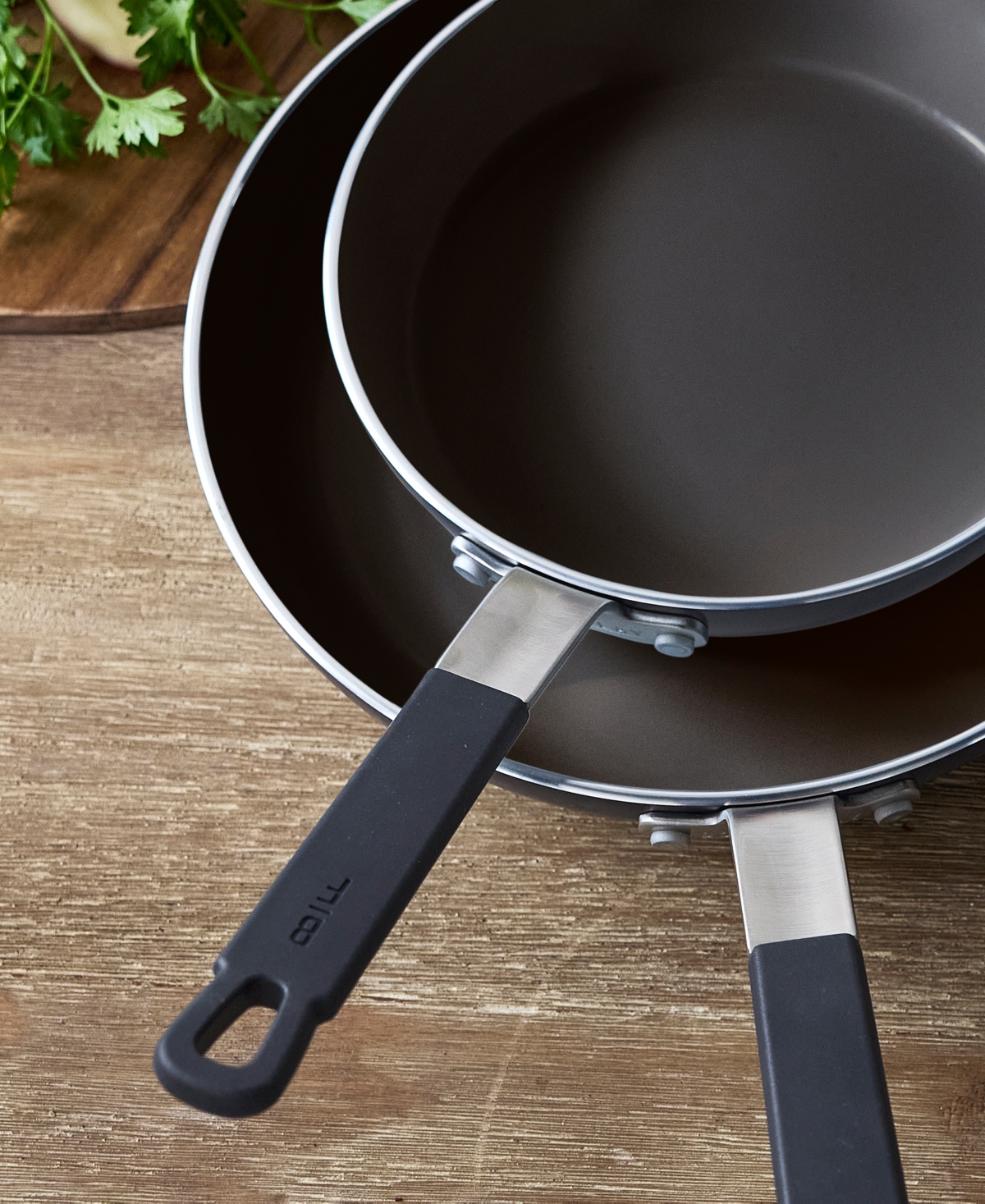 Greenpan X Bobby Flay Professional Grade Ceramic Nonstick 8" And 10" Frypan Set In Black
