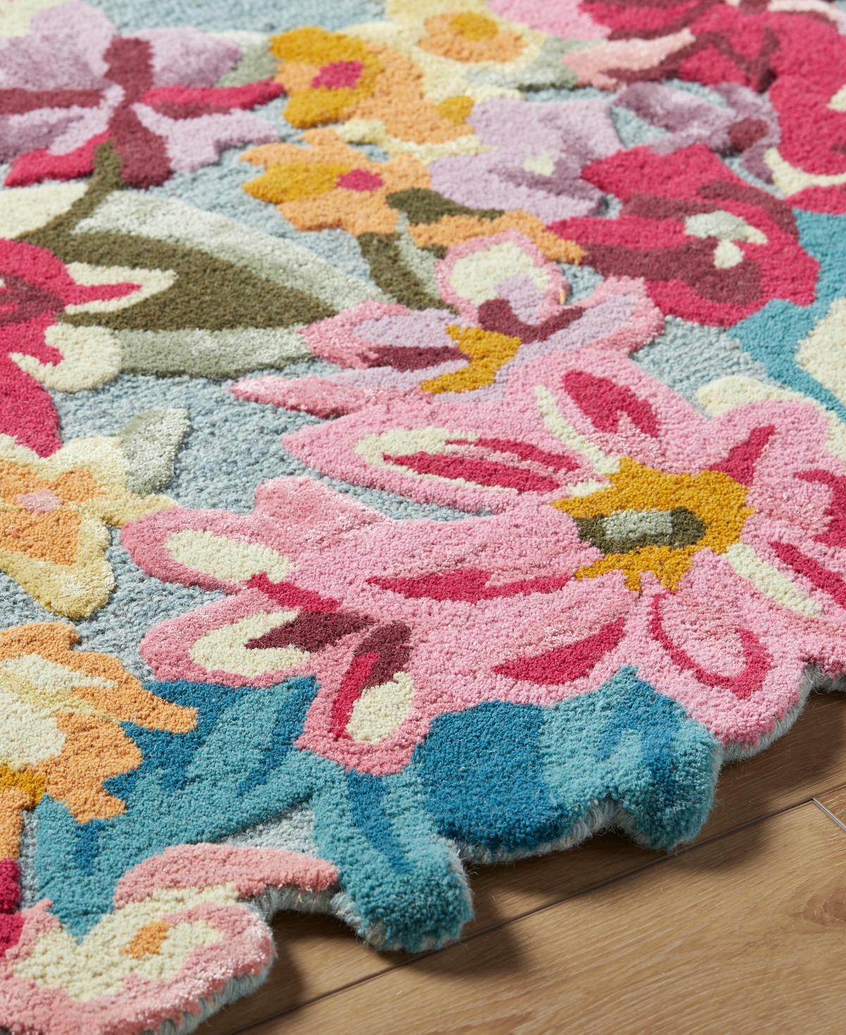 Surya Shindig 495684 5'x7'6" Area Rug In Multi