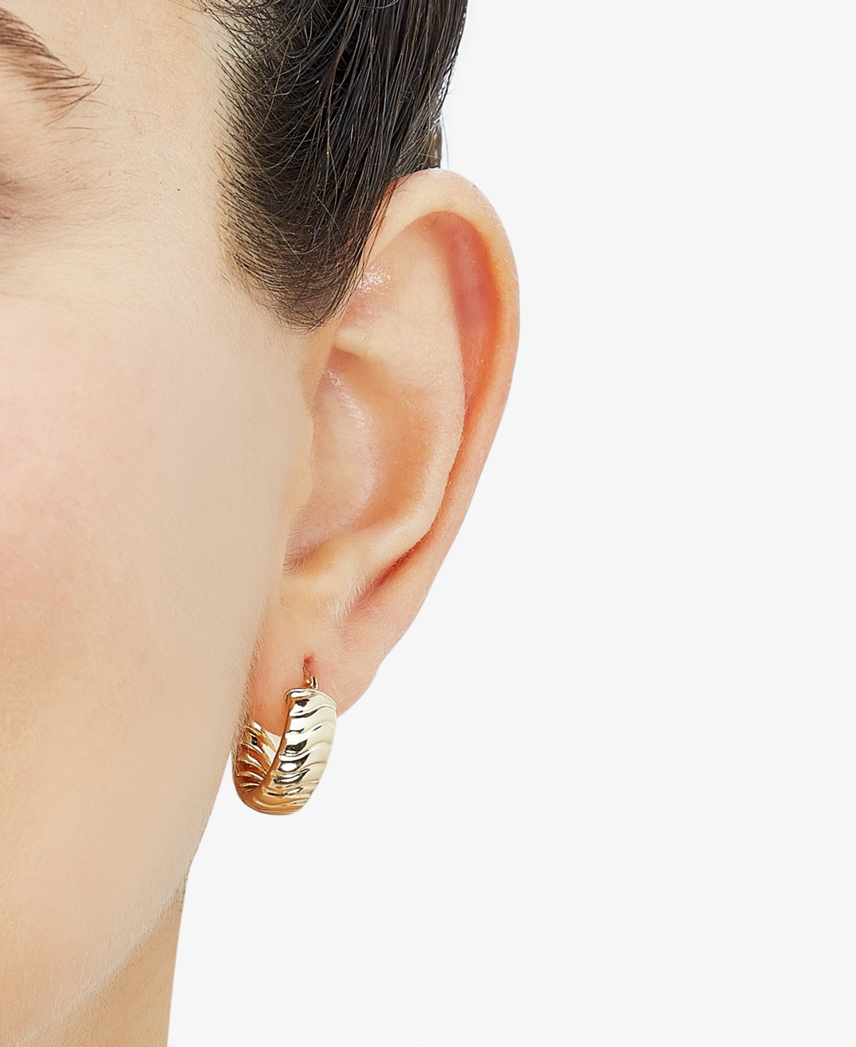 Italian Gold Polished Rib Texture Extra Small Huggie Hoop Earrings In 10k Gold, 0.39" In Gold