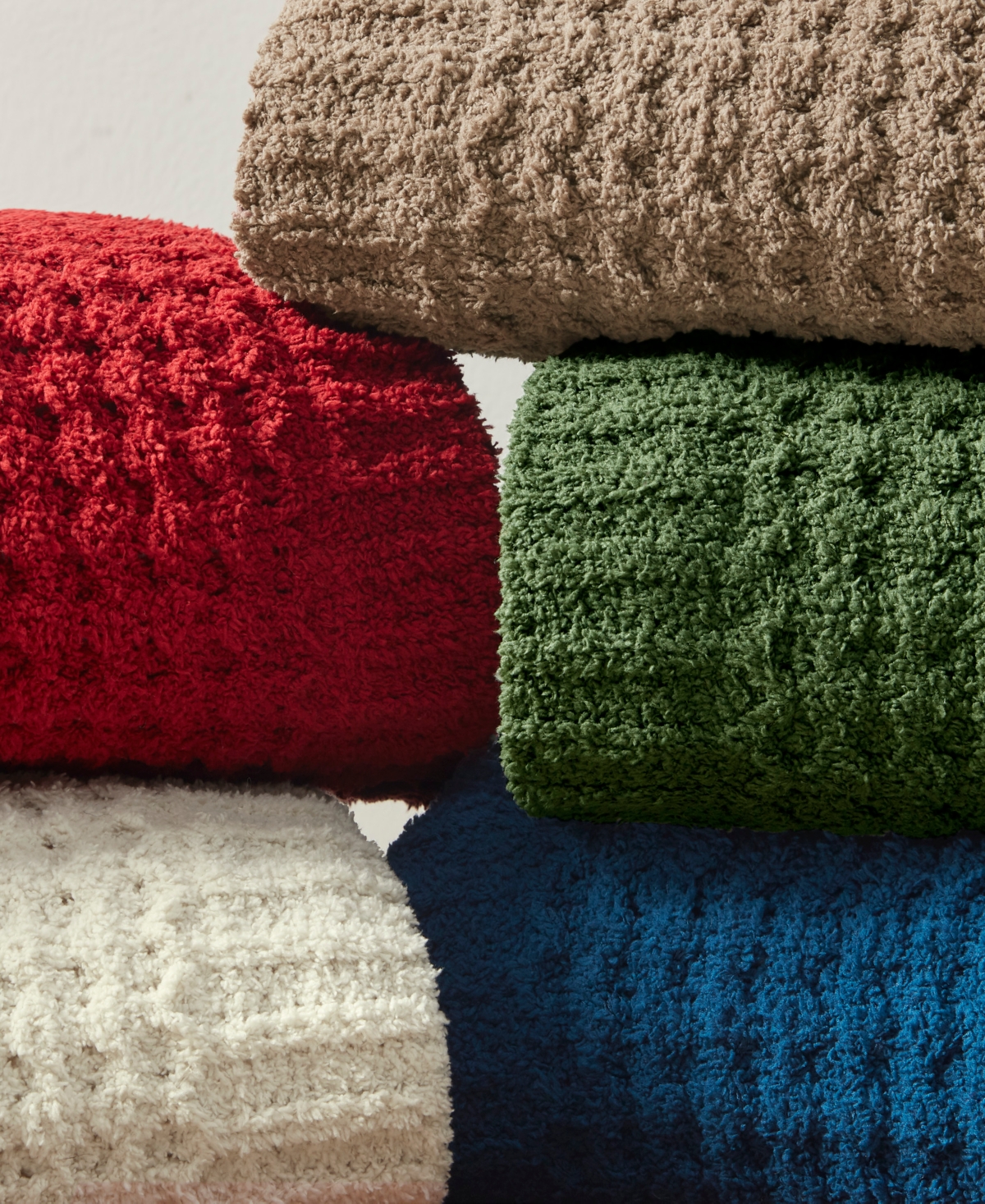 Madison Park Rowan Waffle Knit Chenille Throw, 50" X 60" In Green