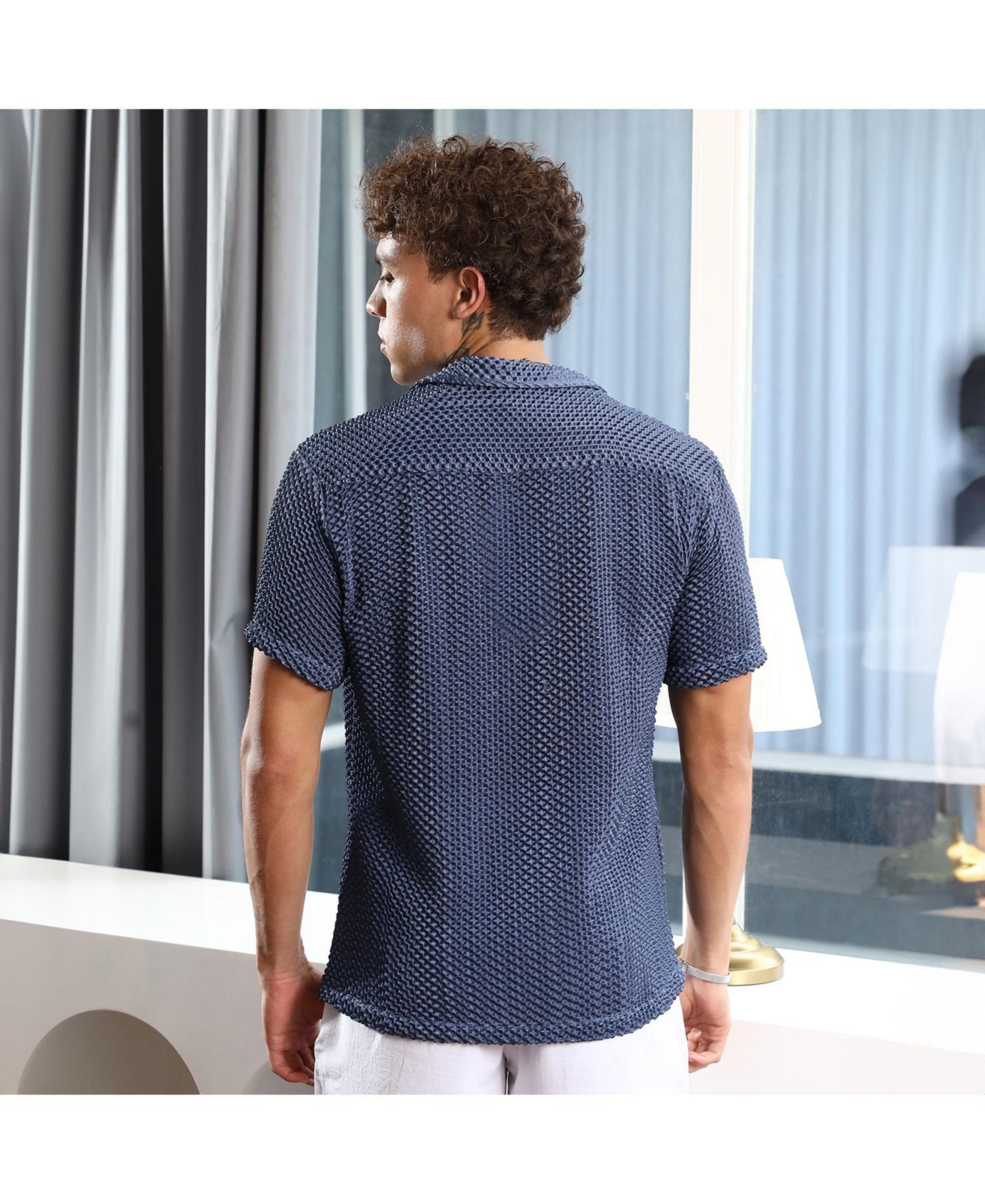 Мужская рубашка Cahoot Campus Sutra Lapis Blue Puffy-Textured, цвет: Синий — фото 7