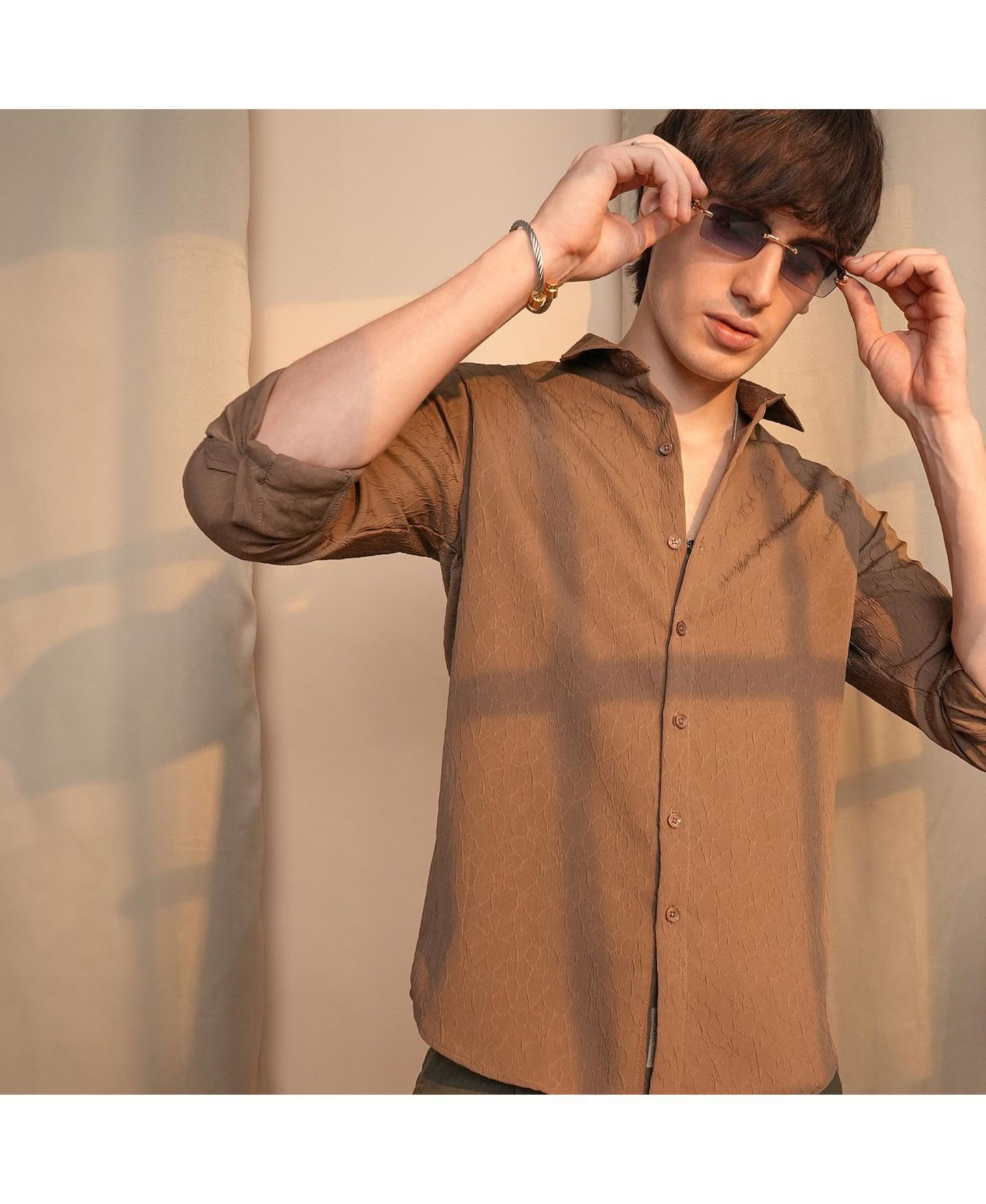Мужская рубашка Cahoot Campus Sutra Ash Brown Veined-Textured, цвет: Коричневый — фото 3