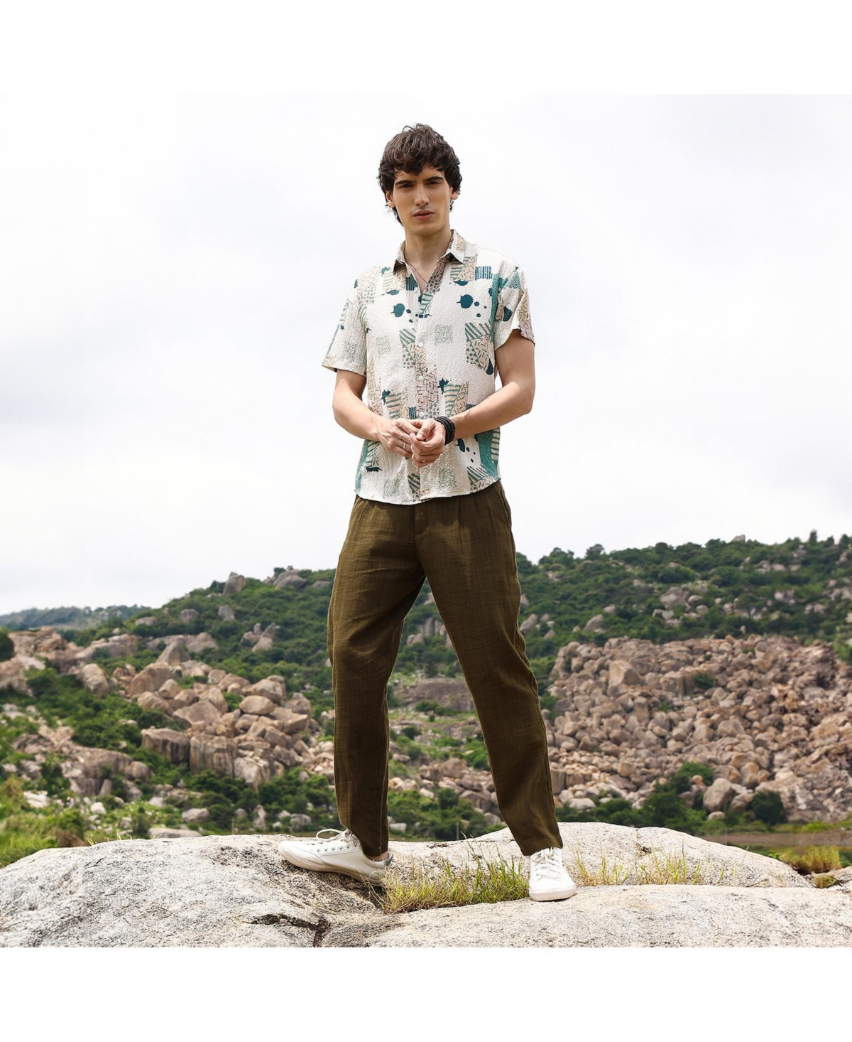Campus Sutra Men's Forest& Bone Beige Abstract Seersucker Shirt - Green