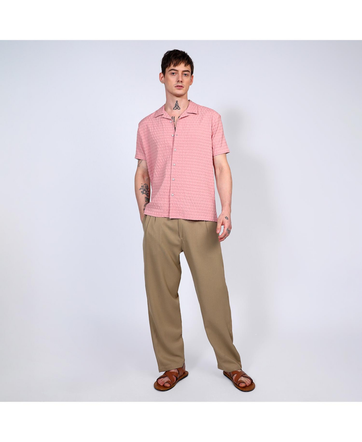 Campus Sutra Men's BlushRuched Shirt - Pink