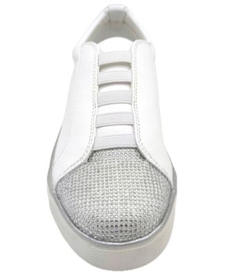 Women's Bonnie Round Toe Sneakers