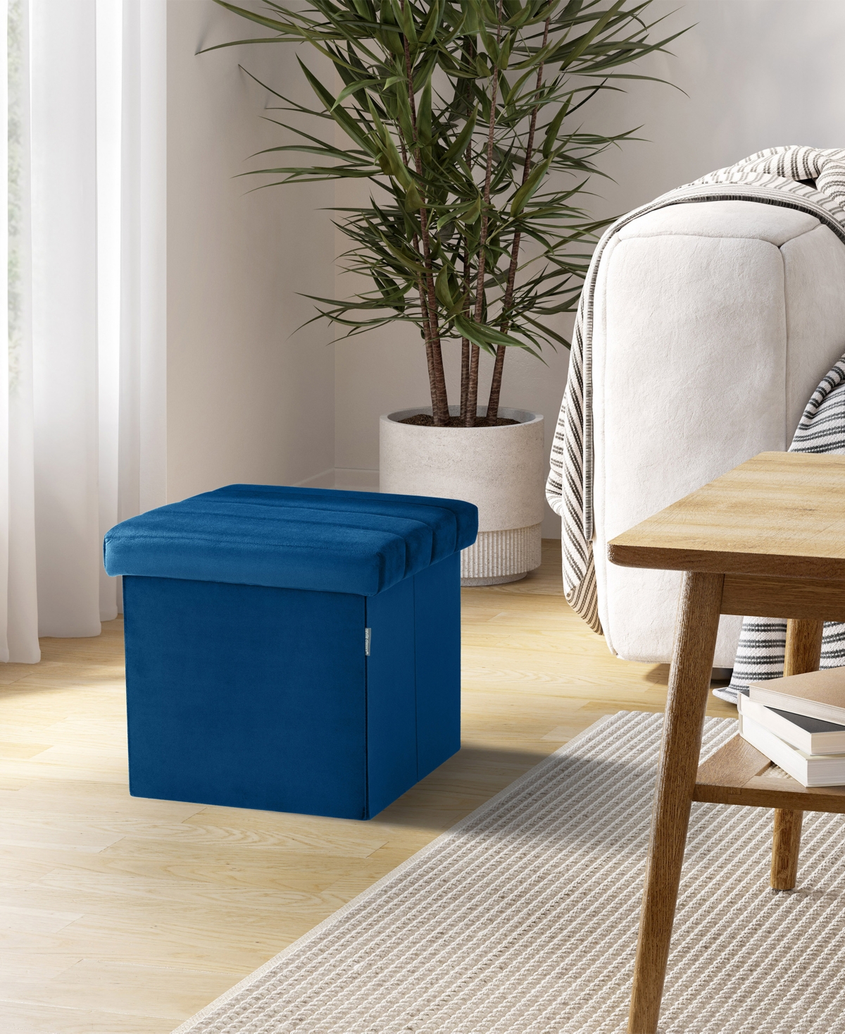 Seville Classics Tufted Storage Ottoman In Blue