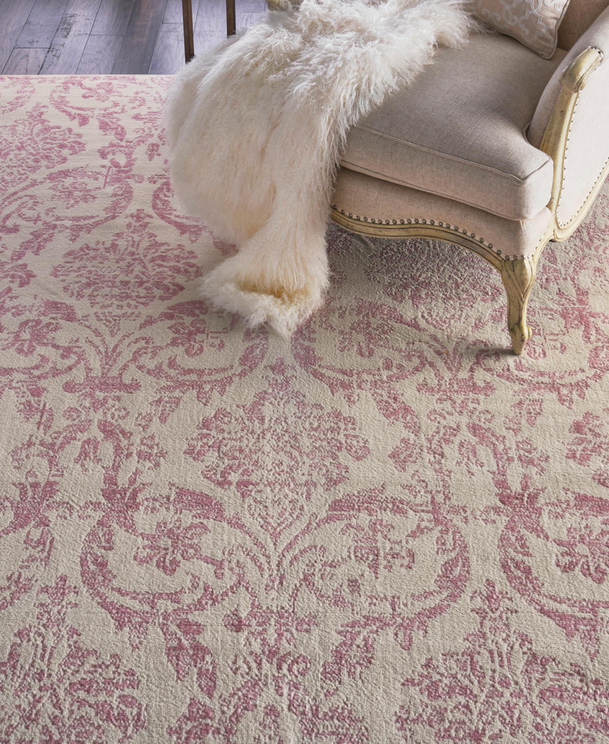 Nourison Home Jubilant Jub09 7'x10' Area Rug In Ivory,pink