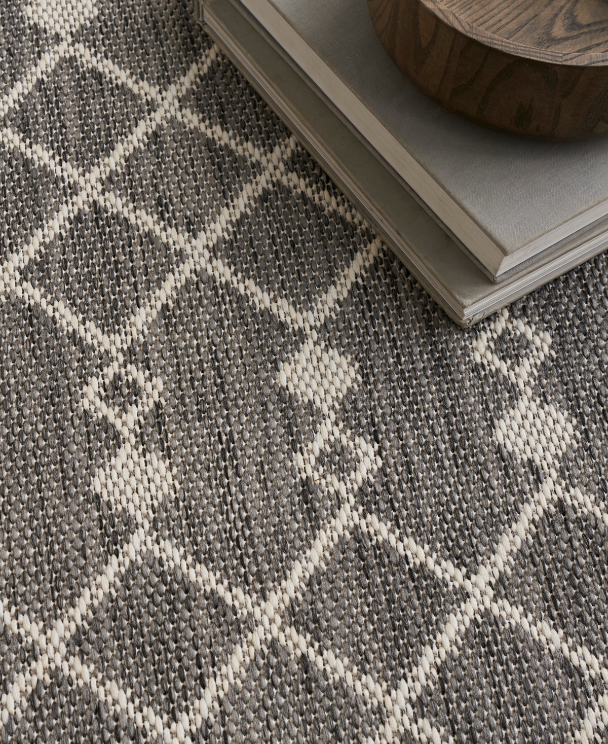 Nourison Home Positano Pos02 6'x9' Area Rug In Charcoal