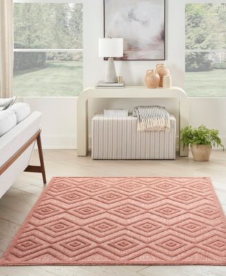 Versatile NRV01 5'x7' Area Rug