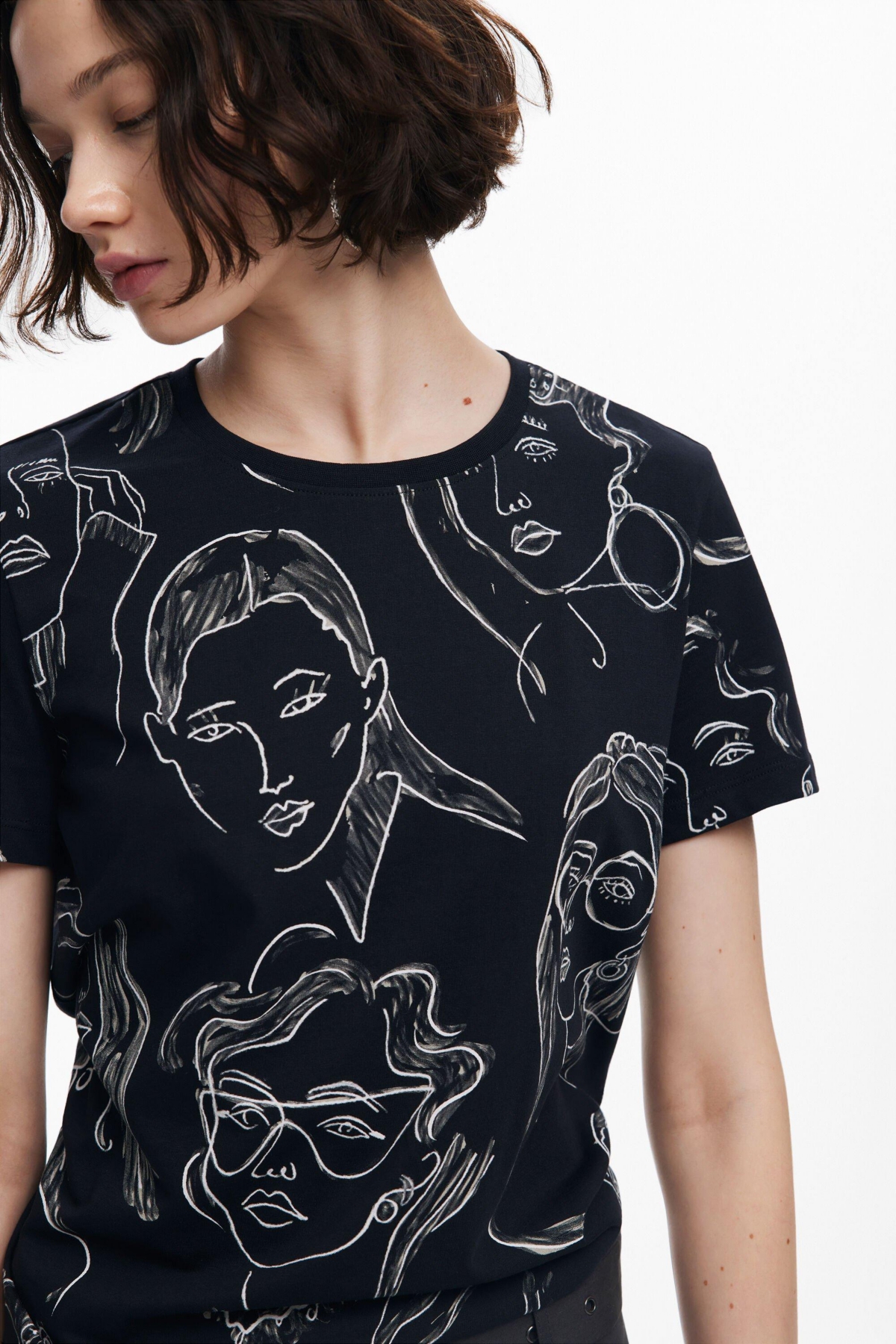 Desigual Women's Short-sleeved T-shirt with faces