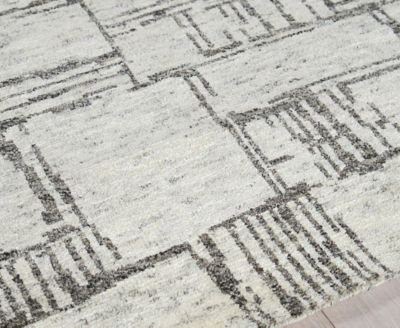 Exquisite Rugs Aldridge 6830 Rug Collection In Ivory