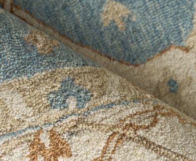 Exquisite Rugs Claremont Oushak 6831 Rug Collection In Ivory,mist
