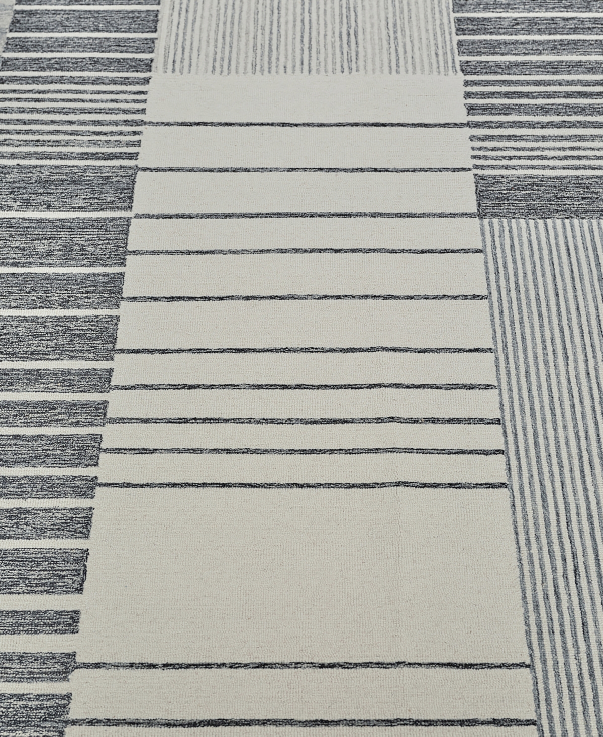 Exquisite Rugs Castine 6874 Area Rug, 5' X 8' In Gray,ivory