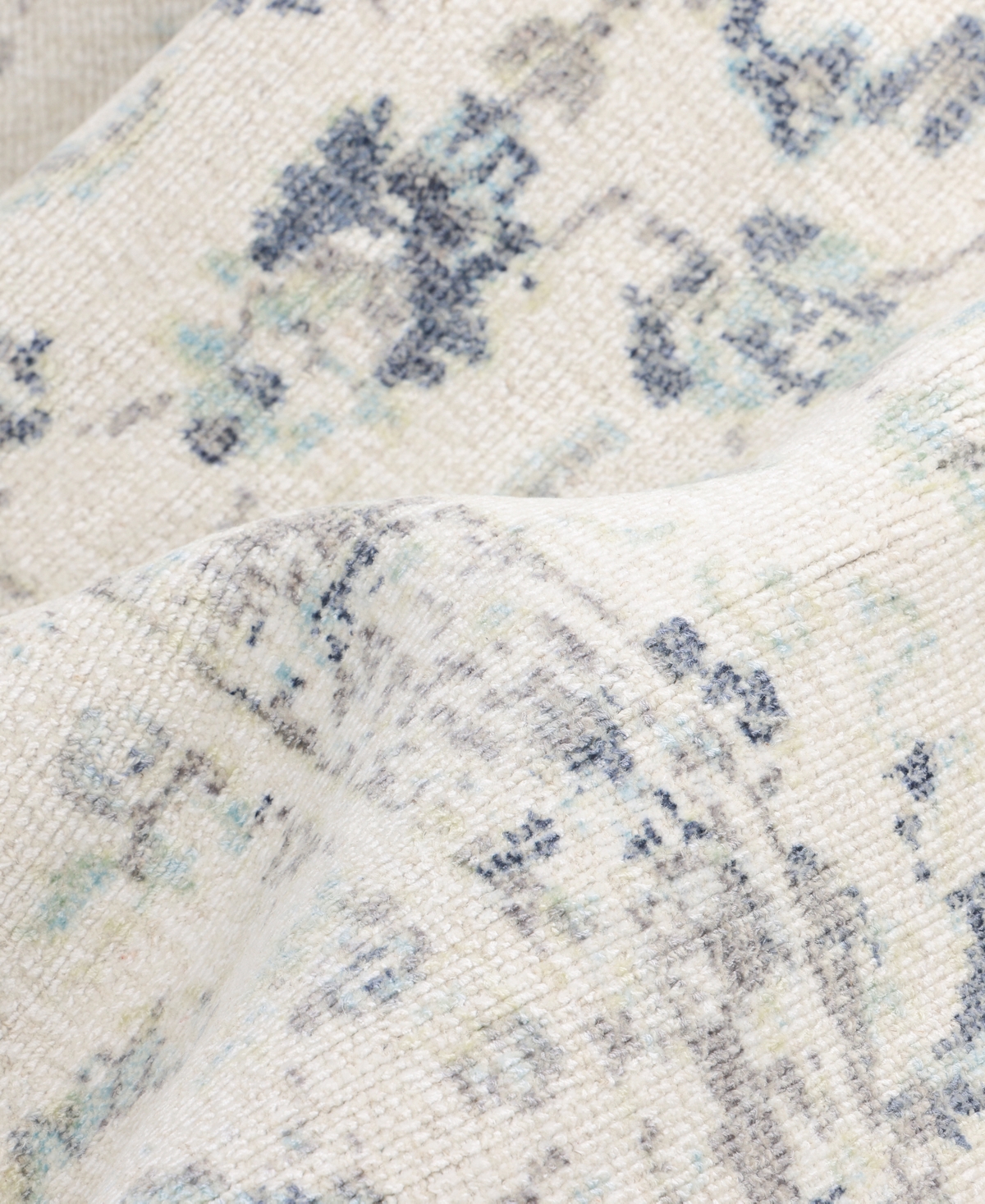 Timeless Rug Designs Leena S3359 3'x5' Area Rug