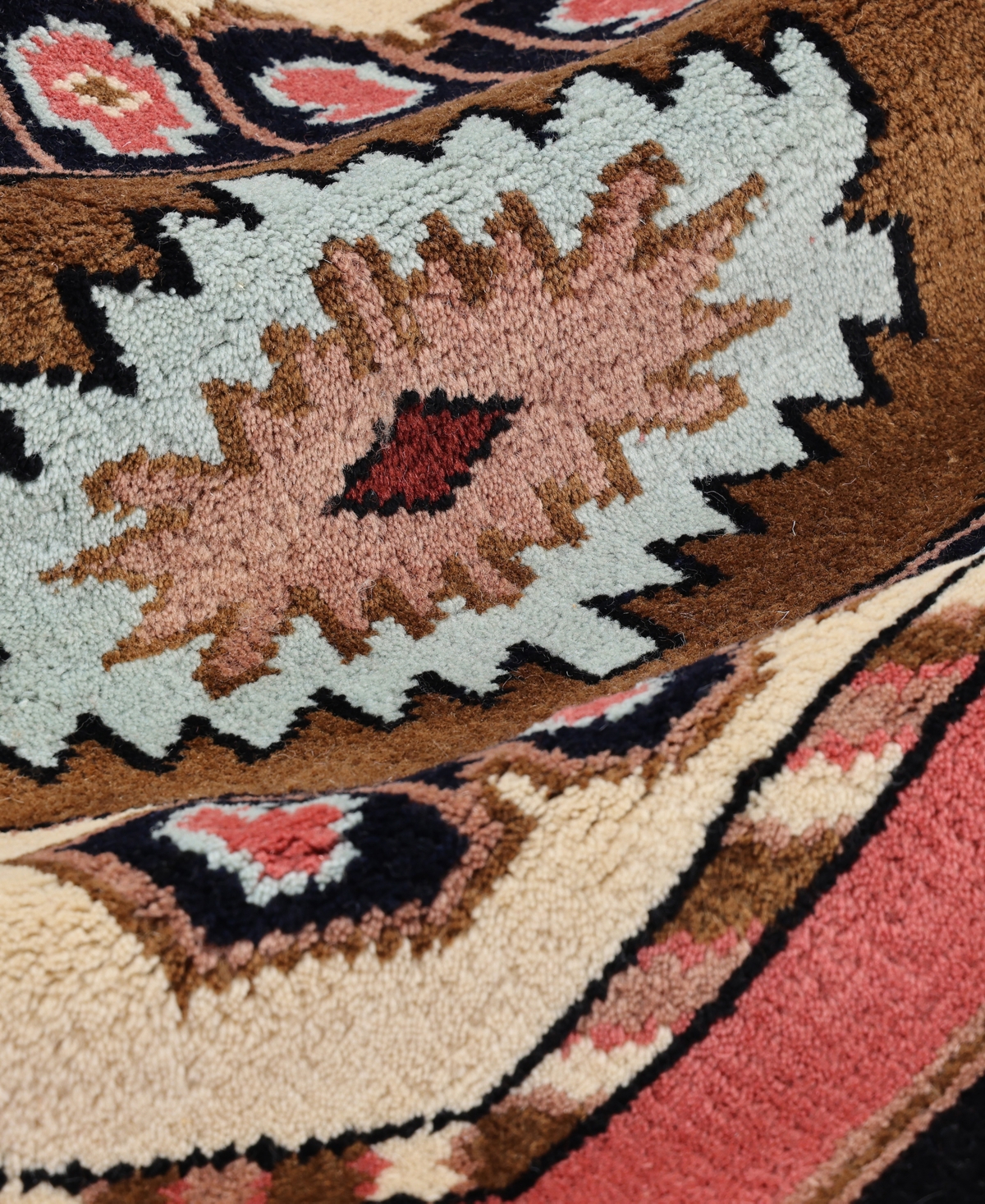 Timeless Rug Designs Mojave S3405 3'x5' Area Rug In Black