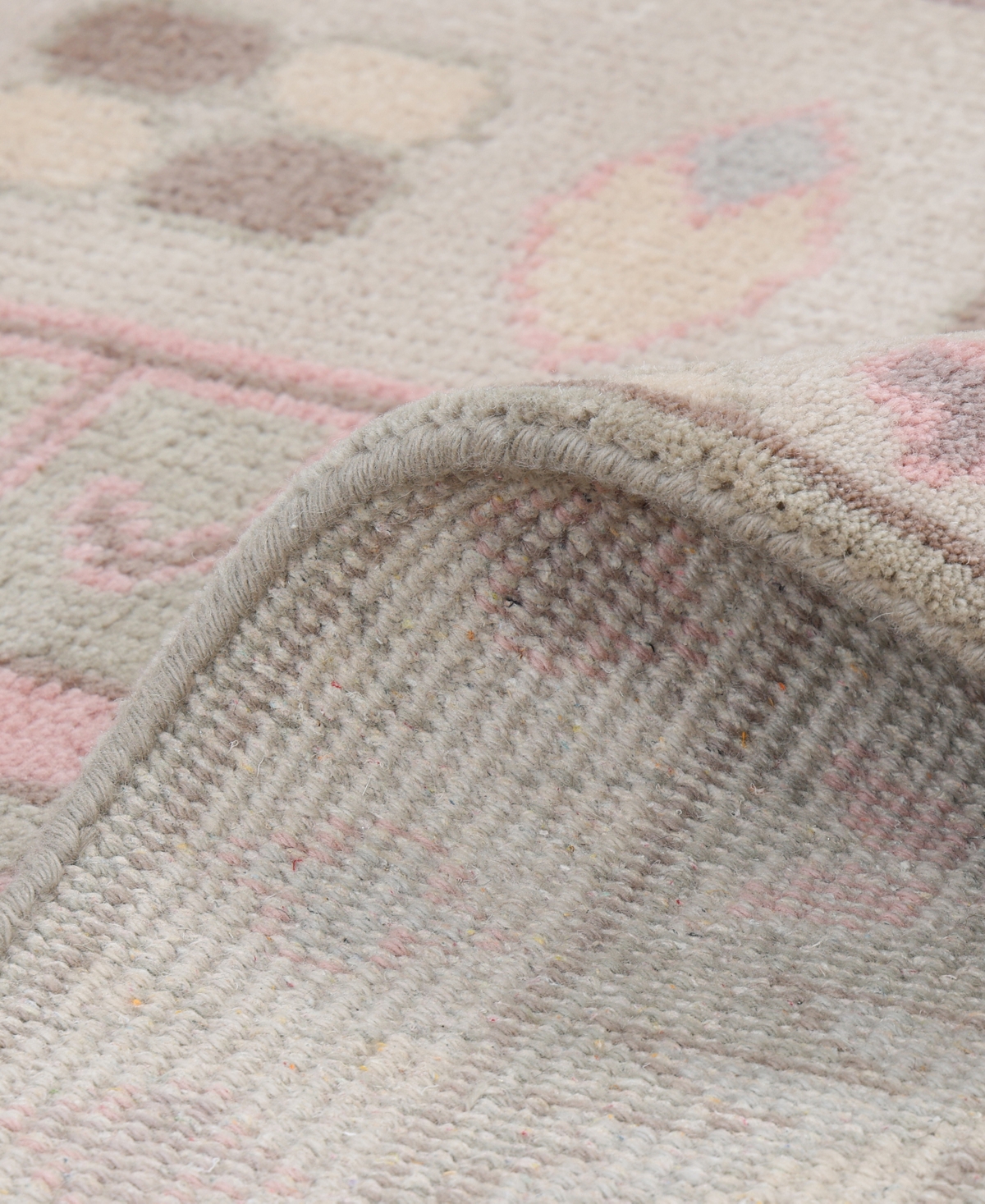 Timeless Rug Designs Utica S3402 3'x5' Area Rug In Light Gray