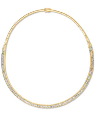 EFFY Collection - The very essence of refined elegance. You'll adore the understated glamour of this round and baguette diamond collar necklace from EFFY&reg;.