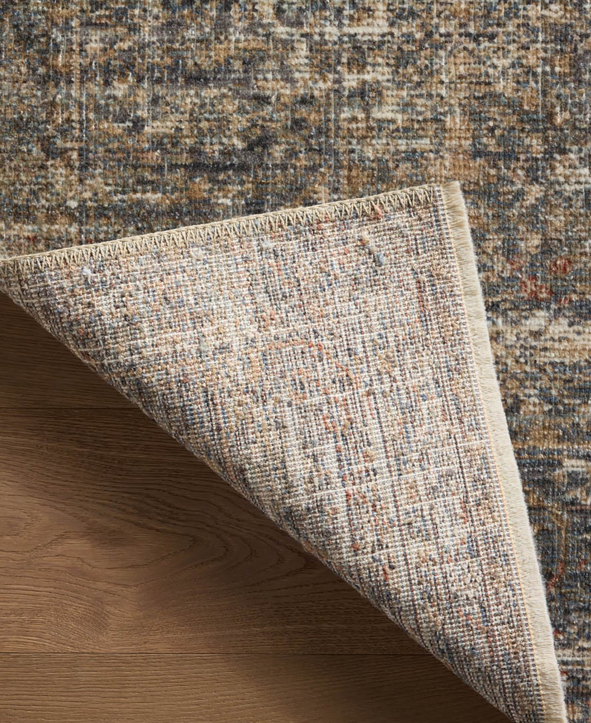 Loloi Heritage Her-11 10'x14' Area Rug In Multi