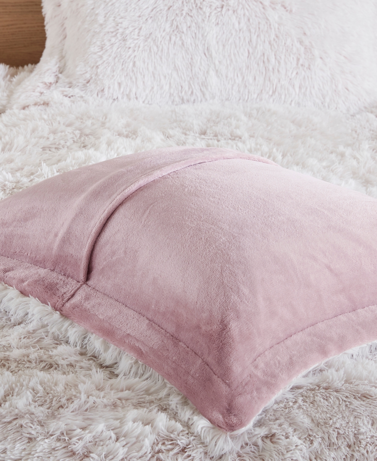 Intelligent Design Malea Shaggy Faux-fur 2-pc. Comforter Set, Twin/twin Xl In Pink,white