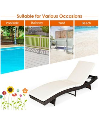 Patio Folding Chaise Lounge with 5 Adjustable Levels and Cushion