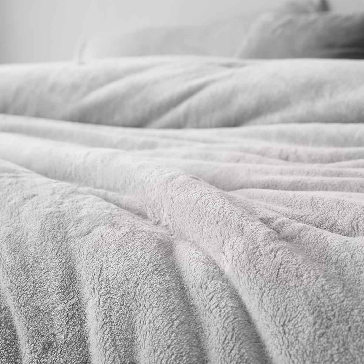 Coma Inducer Oversized Comforter Set - Me Sooo Comfy