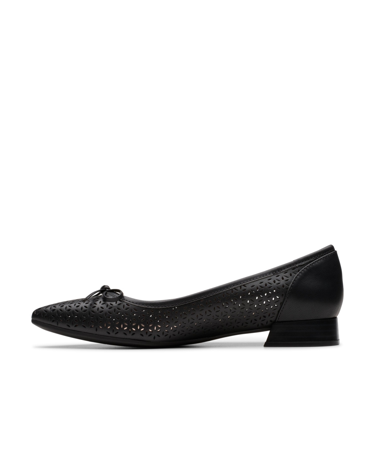 CLARKS WOMEN'S COLLECTION NATALYN STEP BALLET FLATS 